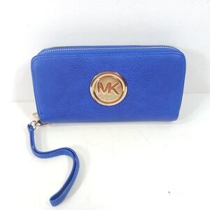 Michael Kors Blue Pebbled Double Zip Wristlet Wallet Gold MK Logo Medallion